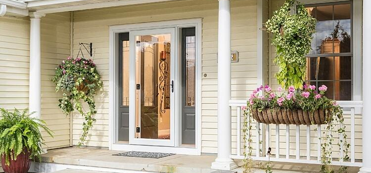 screen door installation in Vallejo