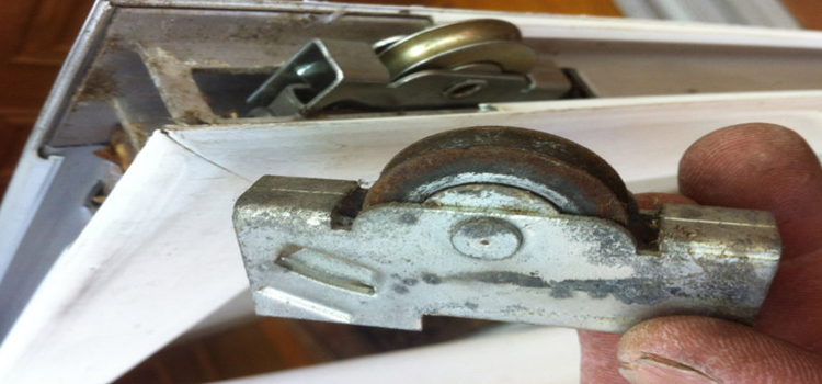 screen door roller repair in Vallejo